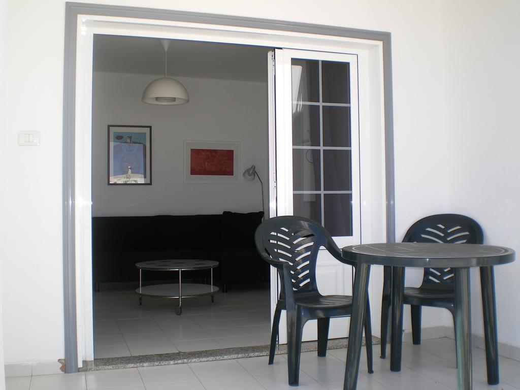 Los Panelos B1 Puerto del Carmen  Rom bilde